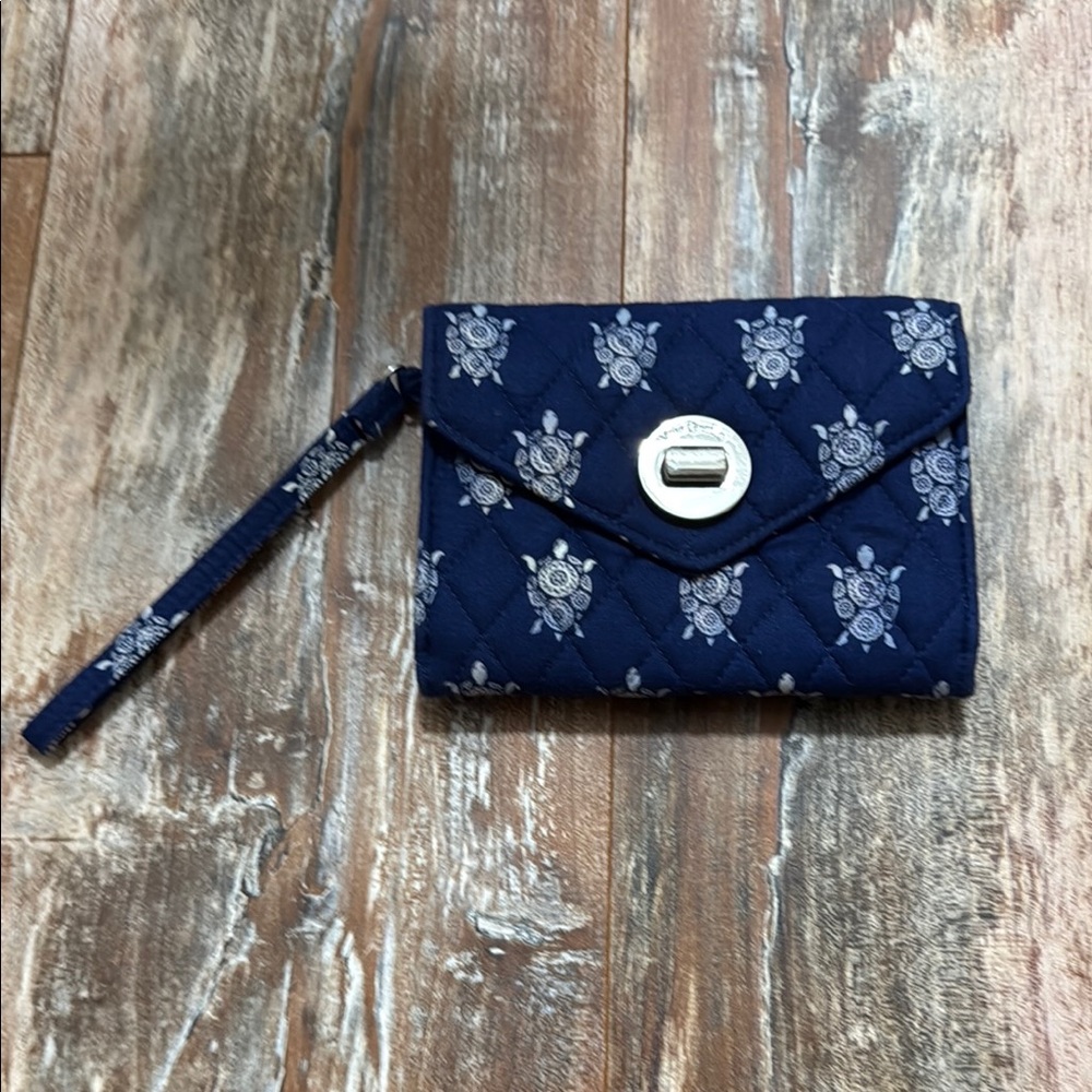 Vera Bradley Blue Quilted Women's Wristlet